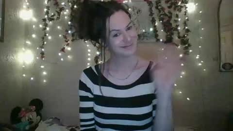 sillymillie0 online show from March 5, 4:52 am