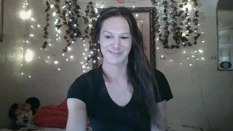 sillymillie0 online show from September 8, 9:46 pm