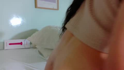 Snapshot of tiana_cinnamon chatting on September 19, 8:36 pm TIANA online show from September 19, 8:36 pm