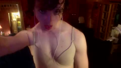 tiffanycase384727 online show from September 24, 5:35 am