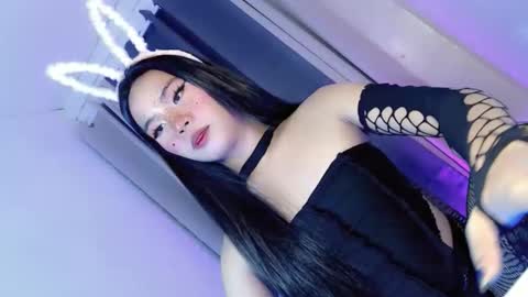 Snapshot of tight_elliana chatting on September 14, 6:23 pm tight_elliana online show from September 14, 6:23 pm