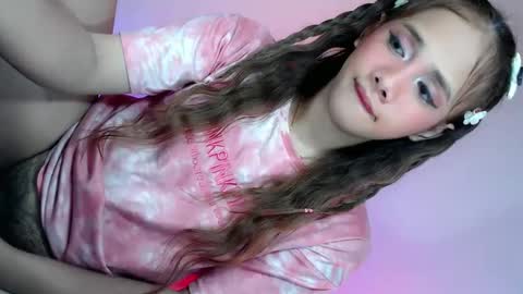 Snapshot of timea_slut69xx chatting on January 12, 6:49 am Happy Birthday To Me online show from January 12, 6:49 am