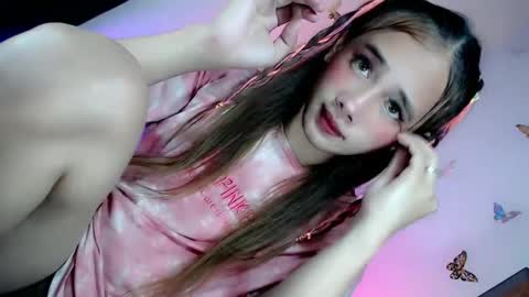 Snapshot of timea_slut69xx chatting on February 12, 8:38 am Happy Birthday To Me online show from February 12, 8:38 am