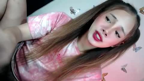 Snapshot of timea_slut69xx chatting on February 22, 8:50 am Happy Birthday To Me online show from February 22, 8:50 am