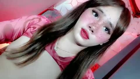 Snapshot of timea_slut69xx chatting on September 20, 8:53 am Happy Birthday To Me online show from September 20, 8:53 am