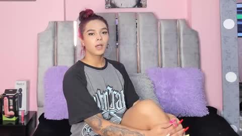 Snapshot of tina_noa chatting on March 8, 3:50 am Tina noa online show from March 8, 3:50 am