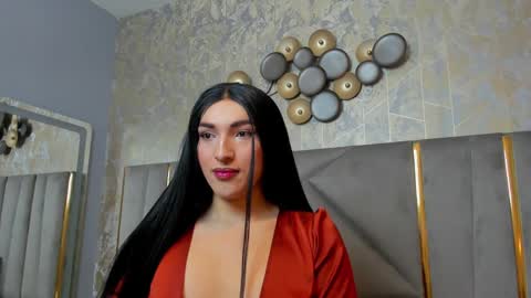   online show from January 26, 11:39 am