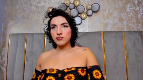   online show from January 31, 11:46 am