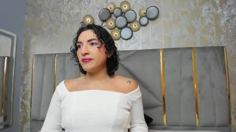   online show from February 23, 11:44 am