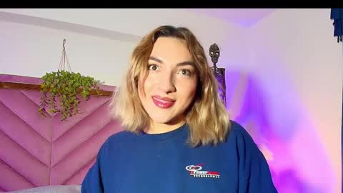   online show from October 8, 12:28 pm