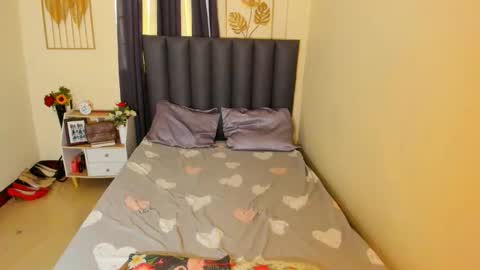 toptranshannah online show from January 17, 2:19 am