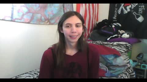Snapshot of totalfuckingadorable chatting on January 6, 12:05 am Luna online show from January 6, 12:05 am
