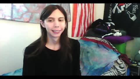 Snapshot of totalfuckingadorable chatting on January 9, 3:58 am Luna online show from January 9, 3:58 am