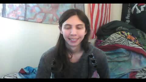 Snapshot of totalfuckingadorable chatting on February 6, 4:10 am Luna online show from February 6, 4:10 am