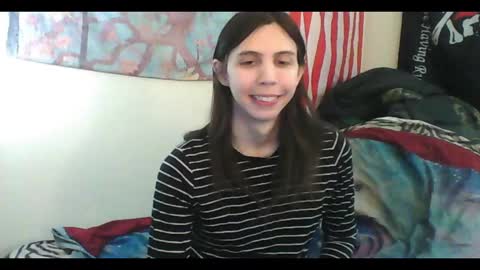 Snapshot of totalfuckingadorable chatting on February 7, 3:24 am Luna online show from February 7, 3:24 am