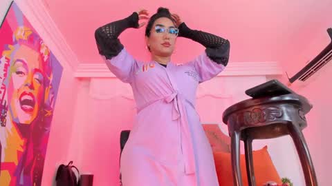 Snapshot of trannypartner chatting on September 11, 1:41 pm Juliana Giiraldo online show from September 11, 1:41 pm
