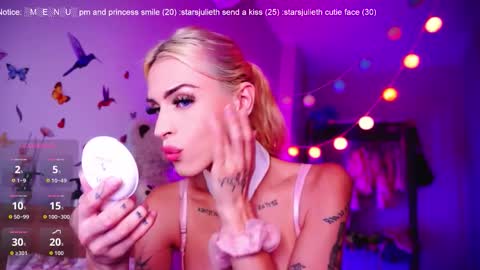 Snapshot of trans_ballerina chatting on September 13, 11:05 am trans ballerina online show from September 13, 11:05 am