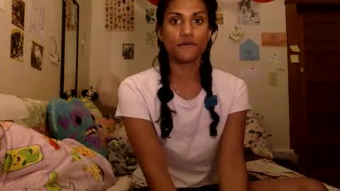 transamoure online show from February 9, 4:08 am