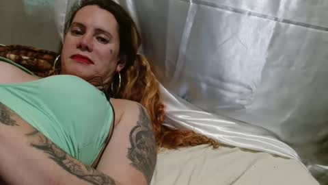 Snapshot of transexdotada chatting on October 1, 10:10 pm transexdotada online show from October 1, 10:10 pm