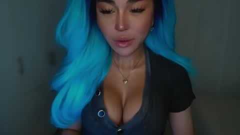 Snapshot of transnextdoor_ chatting on February 8, 11:34 pm ALMIGHTY GODDESS VALENTINA online show from February 8, 11:34 pm