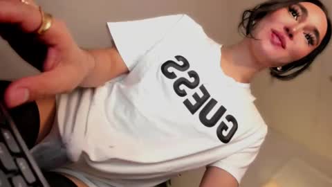 Snapshot of transnextdoor_ chatting on September 22, 6:35 pm ALMIGHTY GODDESS VALENTINA online show from September 22, 6:35 pm
