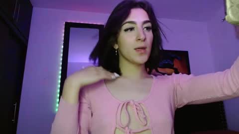 triana_damelio online show from October 16, 12:55 am