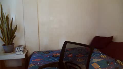 Snapshot of trishakera chatting on January 19, 2:47 am trisha online show from January 19, 2:47 am