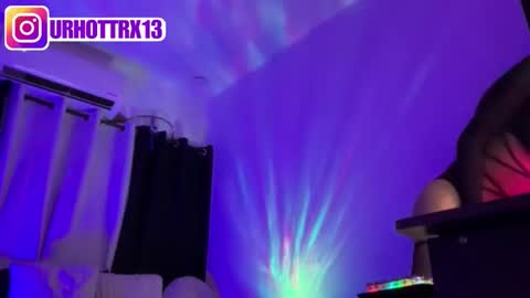 trixieemerald online show from December 13, 8:59 pm