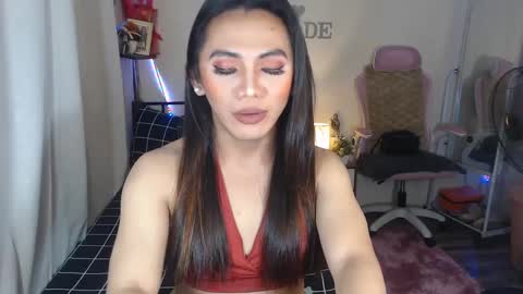 Snapshot of ts_jadexxx chatting on December 19, 10:10 pm Jade online show from December 19, 10:10 pm