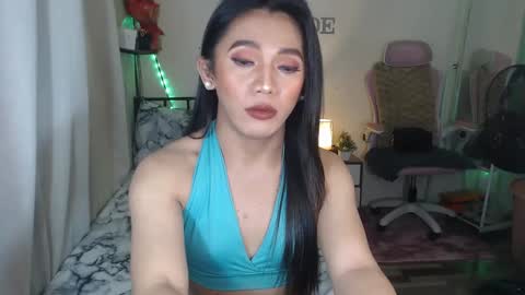 Snapshot of ts_jadexxx chatting on February 12, 1:52 am Jade online show from February 12, 1:52 am