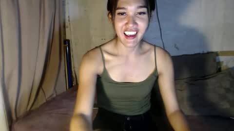 Snapshot of ts_ladycarla19 chatting on October 7, 5:30 am Carla online show from October 7, 5:30 am