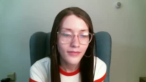 Elisabeth online show from September 20, 4:56 pm