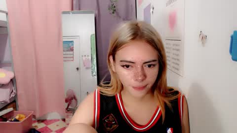 Dhalia online show from January 3, 11:35 am