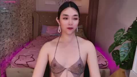 Snapshot of ts_yoshi_ chatting on September 30, 12:32 am ts_yoshi_ online show from September 30, 12:32 am