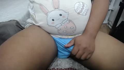 Snapshot of tsamandaxxx chatting on March 11, 7:37 am tsamandaxxx online show from March 11, 7:37 am