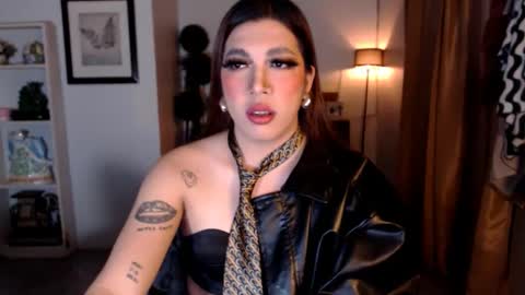 tsbigmilk online show from February 7, 11:27 am