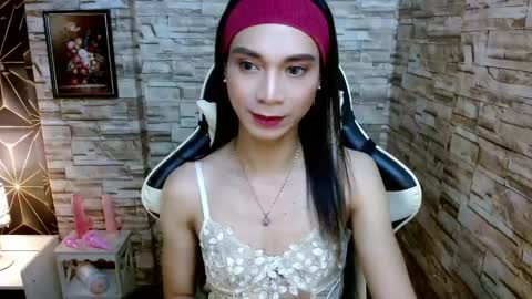 Tina online show from January 18, 5:20 pm