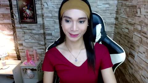 Tina online show from February 11, 8:20 pm