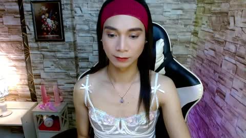 Tina online show from February 20, 6:13 pm