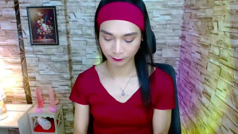 Tina online show from March 9, 4:00 pm