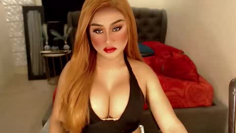 Snapshot of tshugescock chatting on September 15, 1:21 am SEDUCTIVEmistresCUMS online show from September 15, 1:21 am