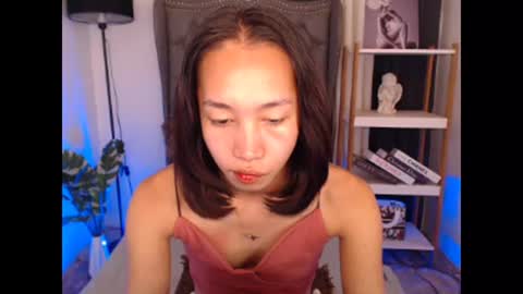 tskitty_girl online show from October 18, 2:48 am