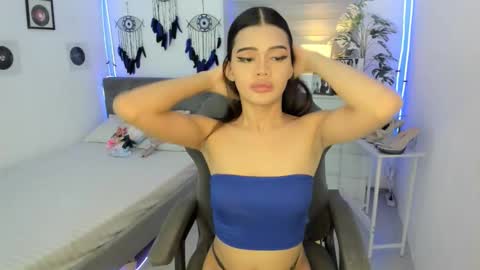 tstoni_talks online show from January 15, 10:36 am