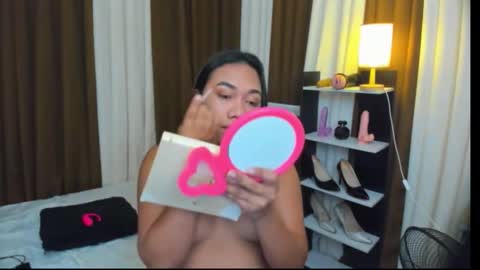 Snapshot of tsuncutkaren chatting on October 4, 8:48 am Karen Oquio online show from October 4, 8:48 am
