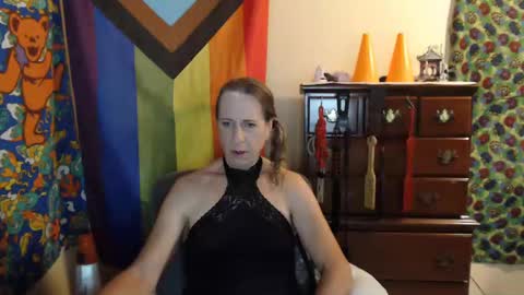 twocumkerry online show from October 23, 9:46 am