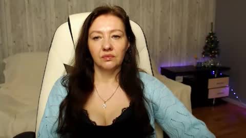 tyramories online show from December 12, 6:25 am