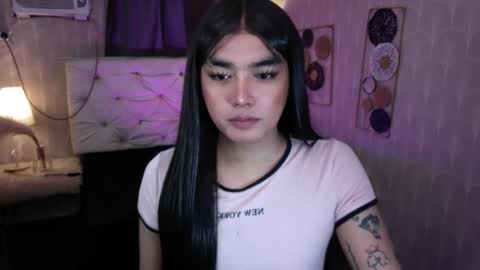 Alex online show from October 31, 6:05 pm