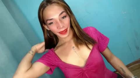 LOVELY JANE online show from December 16, 9:03 am