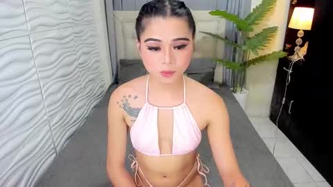 unforgetableasiancock online show from January 12, 5:14 am