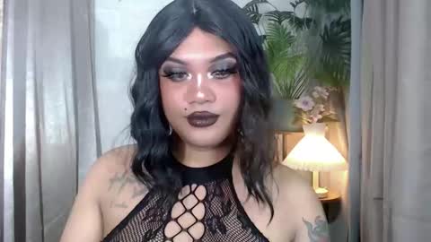 Snapshot of unforgettable_sin chatting on October 9, 12:28 pm Bella Shamara Odett online show from October 9, 12:28 pm